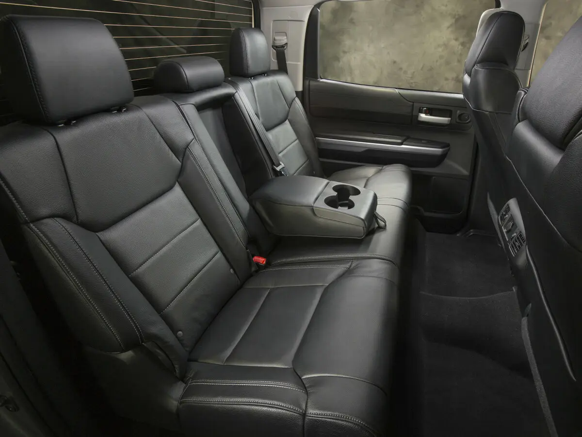 Toyota Tundra II Рестайлинг Пикап Двойная кабина Arctic Trucks — photo 6
