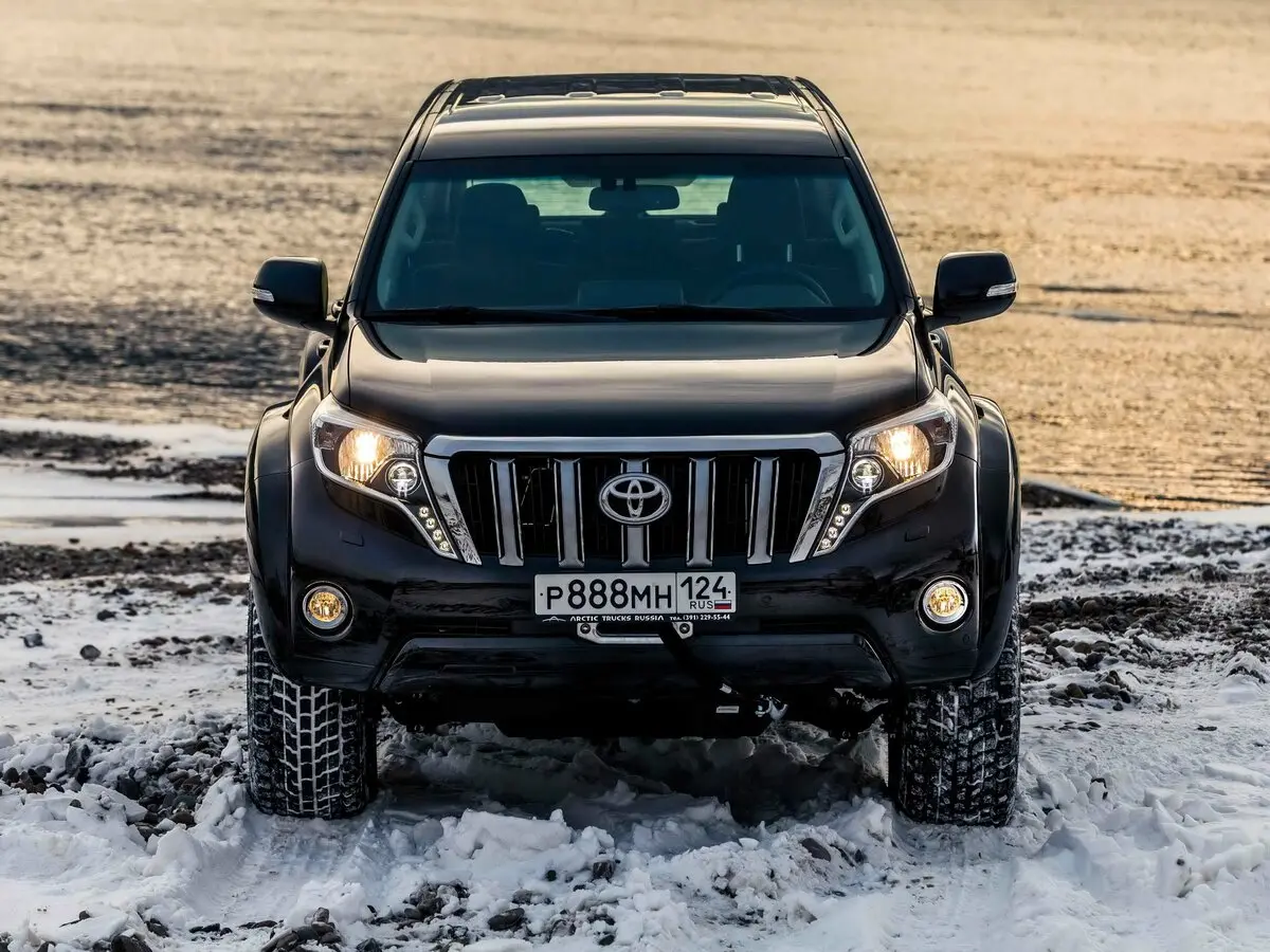 Toyota Land Cruiser Prado 150 Series Рестайлинг 1 Внедорожник 5 дв. Arctic Trucks — фото 3
