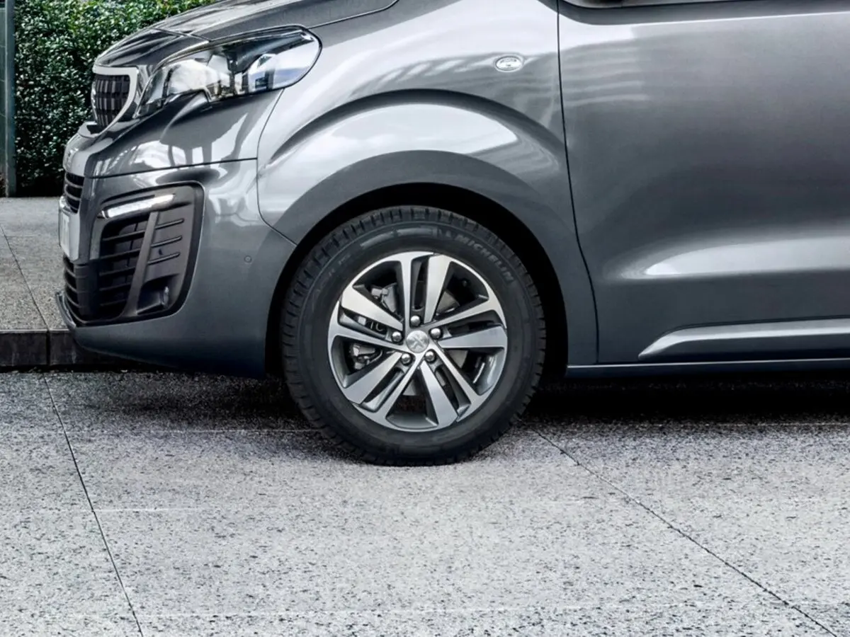 Peugeot Traveller I Минивэн Long — сүрөт 13