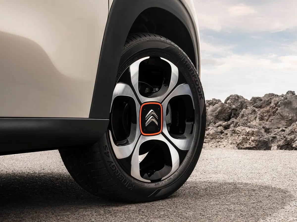 Citroen C3 Aircross I Внедорожник 5 дв. — photo 19