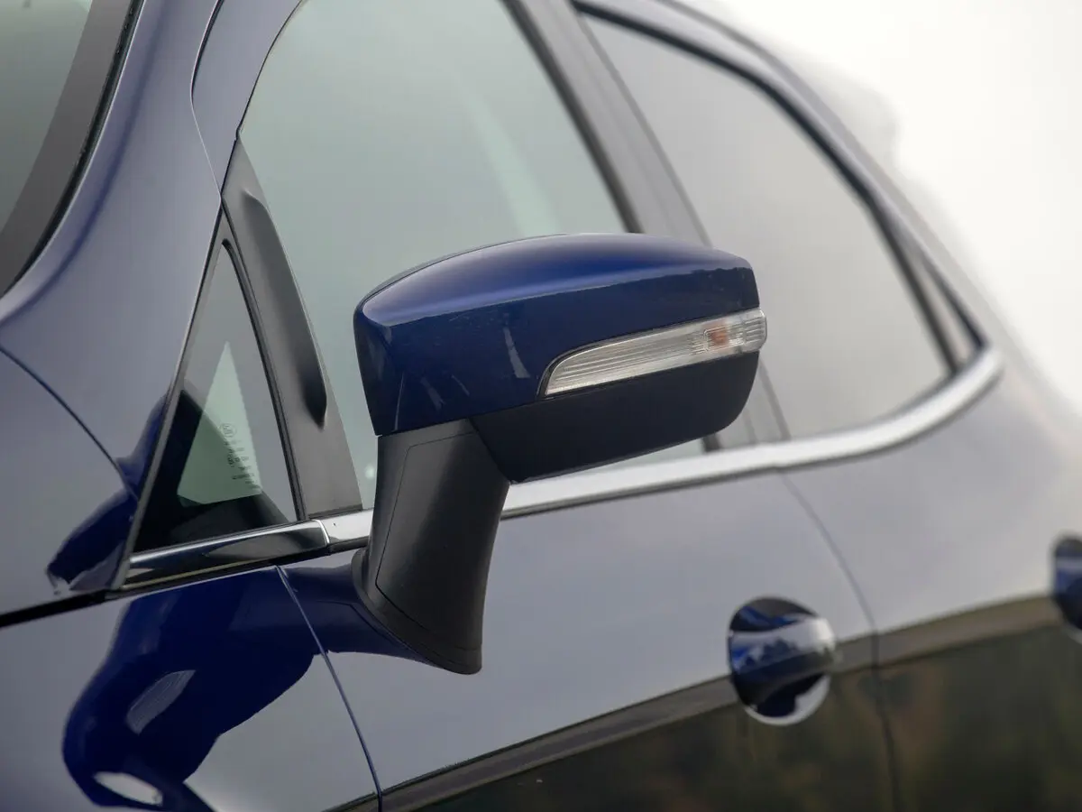 Ford EcoSport II Рестайлинг Внедорожник 5 дв. — сүрөт 35