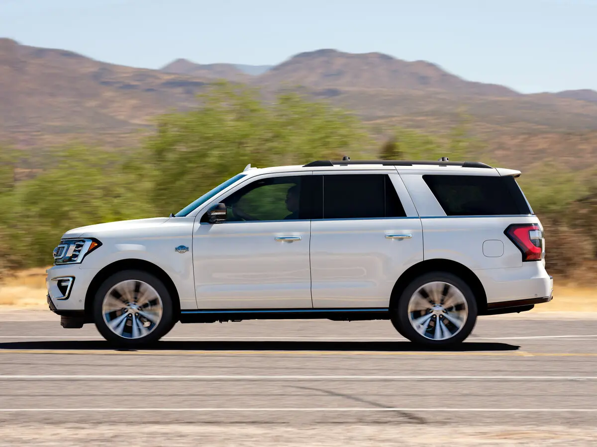 Ford Expedition IV Внедорожник 5 дв. — сүрөт 2