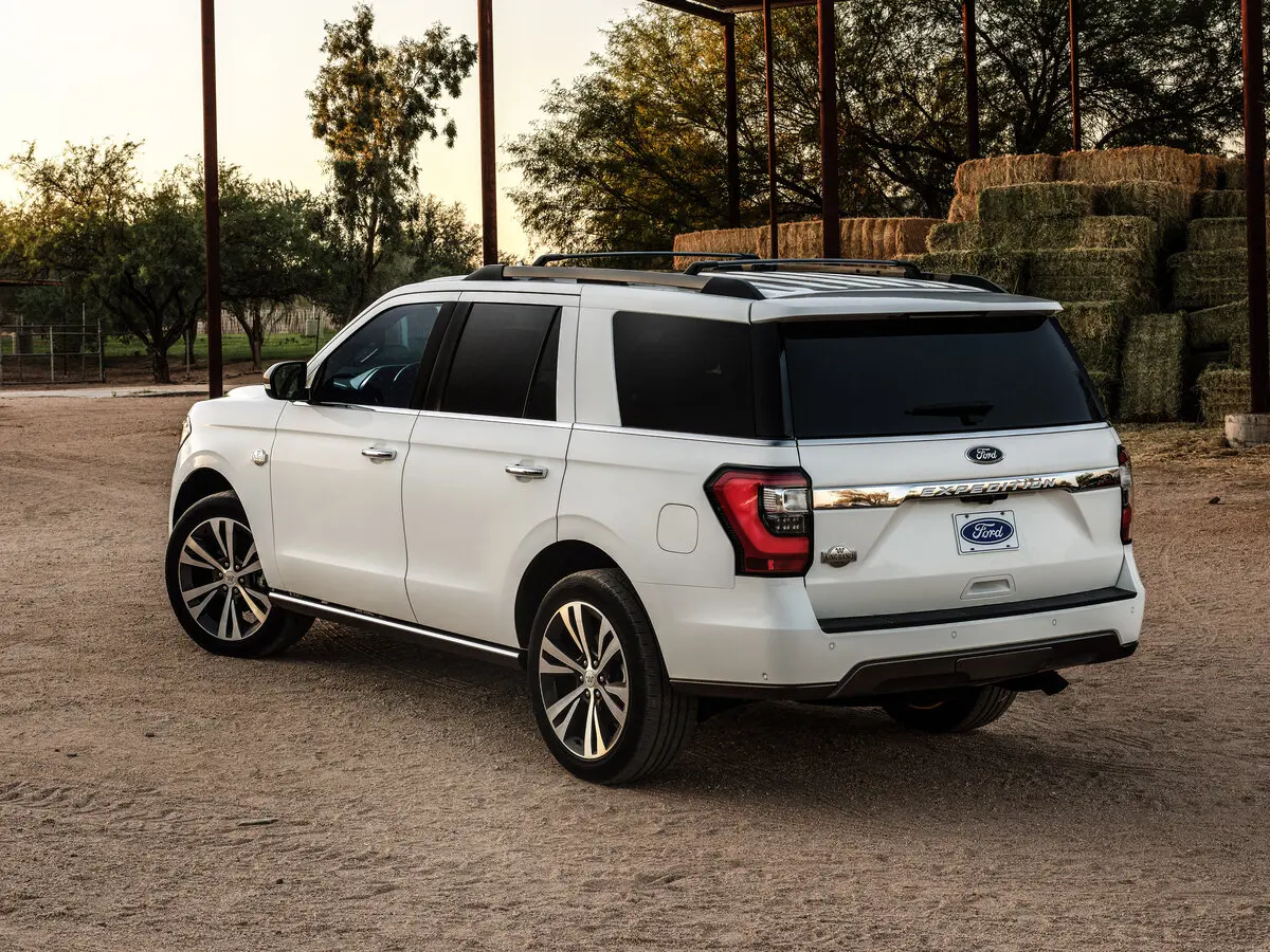Ford Expedition IV Внедорожник 5 дв. — сүрөт 4