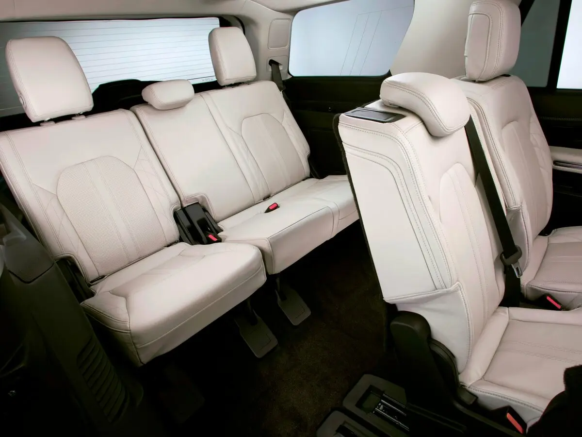 Ford Expedition IV Внедорожник 5 дв. — сүрөт 8