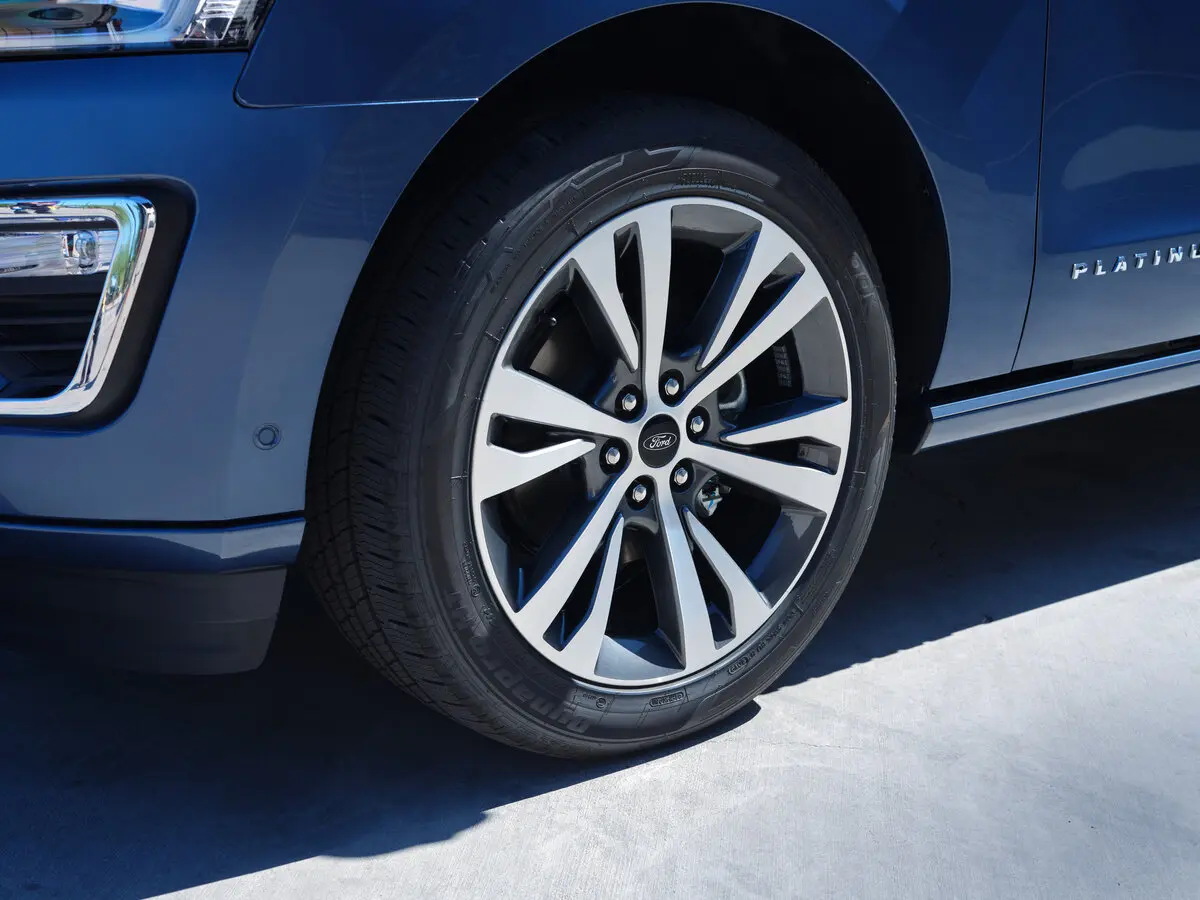 Ford Expedition IV Внедорожник 5 дв. MAX — сүрөт 16