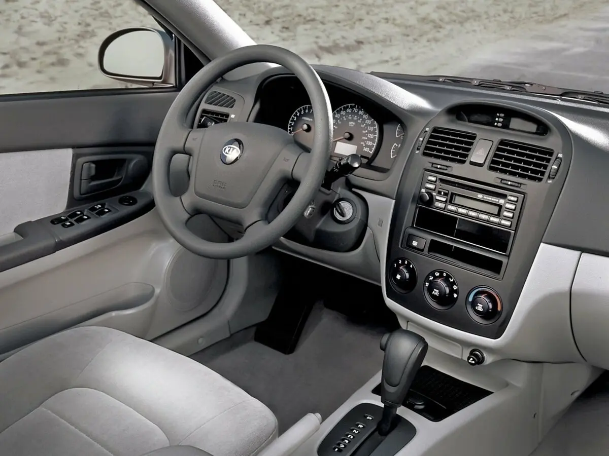 Kia Spectra II Седан — сүрөт 6