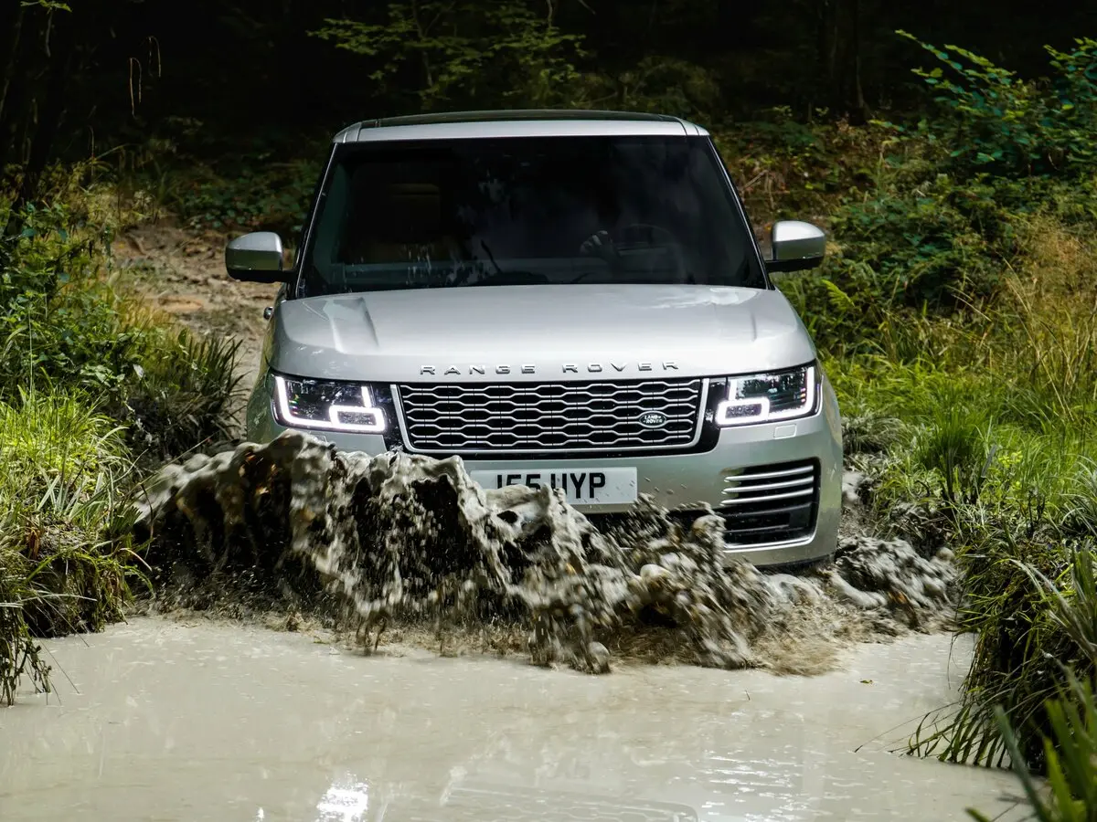 Land Rover Range Rover IV Рестайлинг Внедорожник 5 дв. Long — фото 3