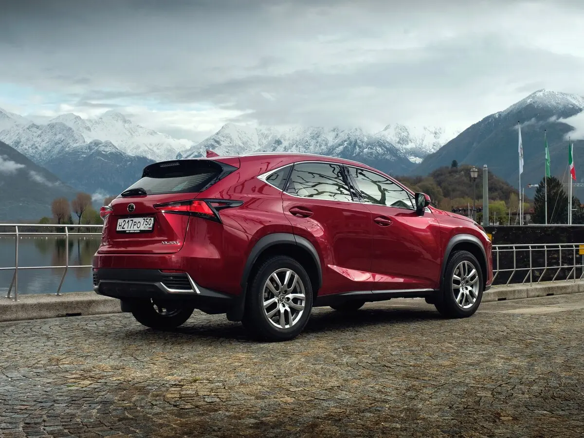 Lexus NX I Рестайлинг Внедорожник 5 дв. — фото 5