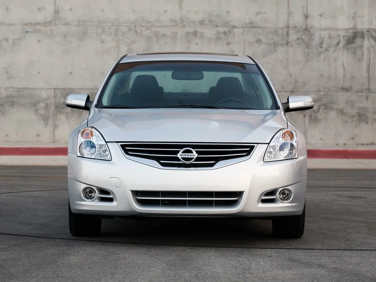 Nissan Altima IV (L32) Рестайлинг Седан — сүрөт 2