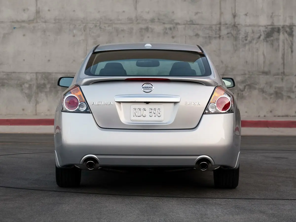 Nissan Altima IV (L32) Рестайлинг Седан — сүрөт 3