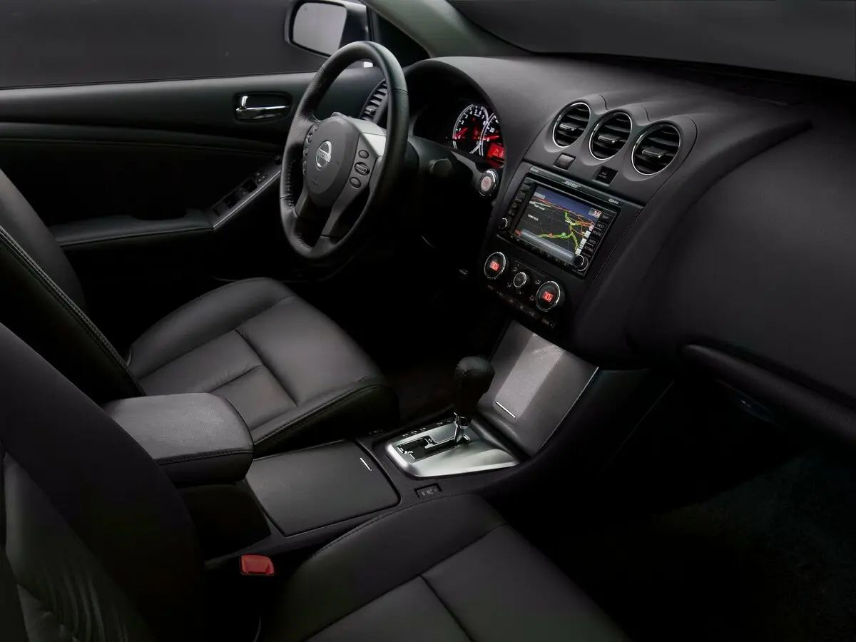Nissan Altima IV (L32) Рестайлинг Седан — сүрөт 5