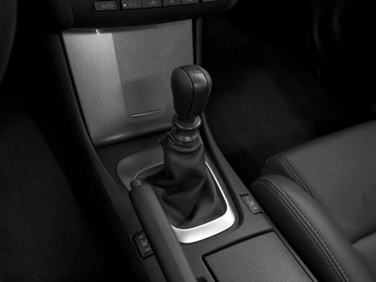 Nissan Altima IV (L32) Рестайлинг Купе — photo 7