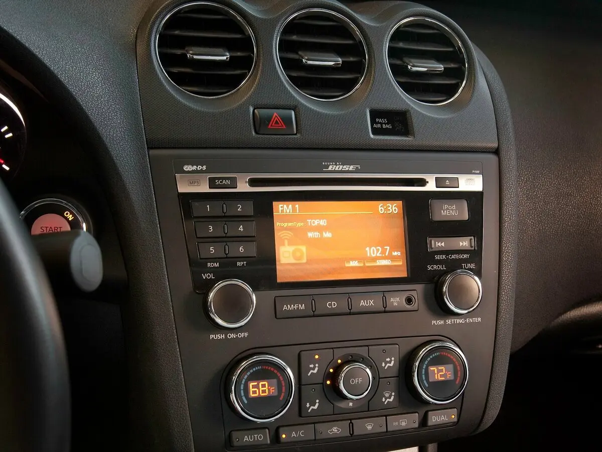 Nissan Altima IV (L32) Рестайлинг Купе — photo 9