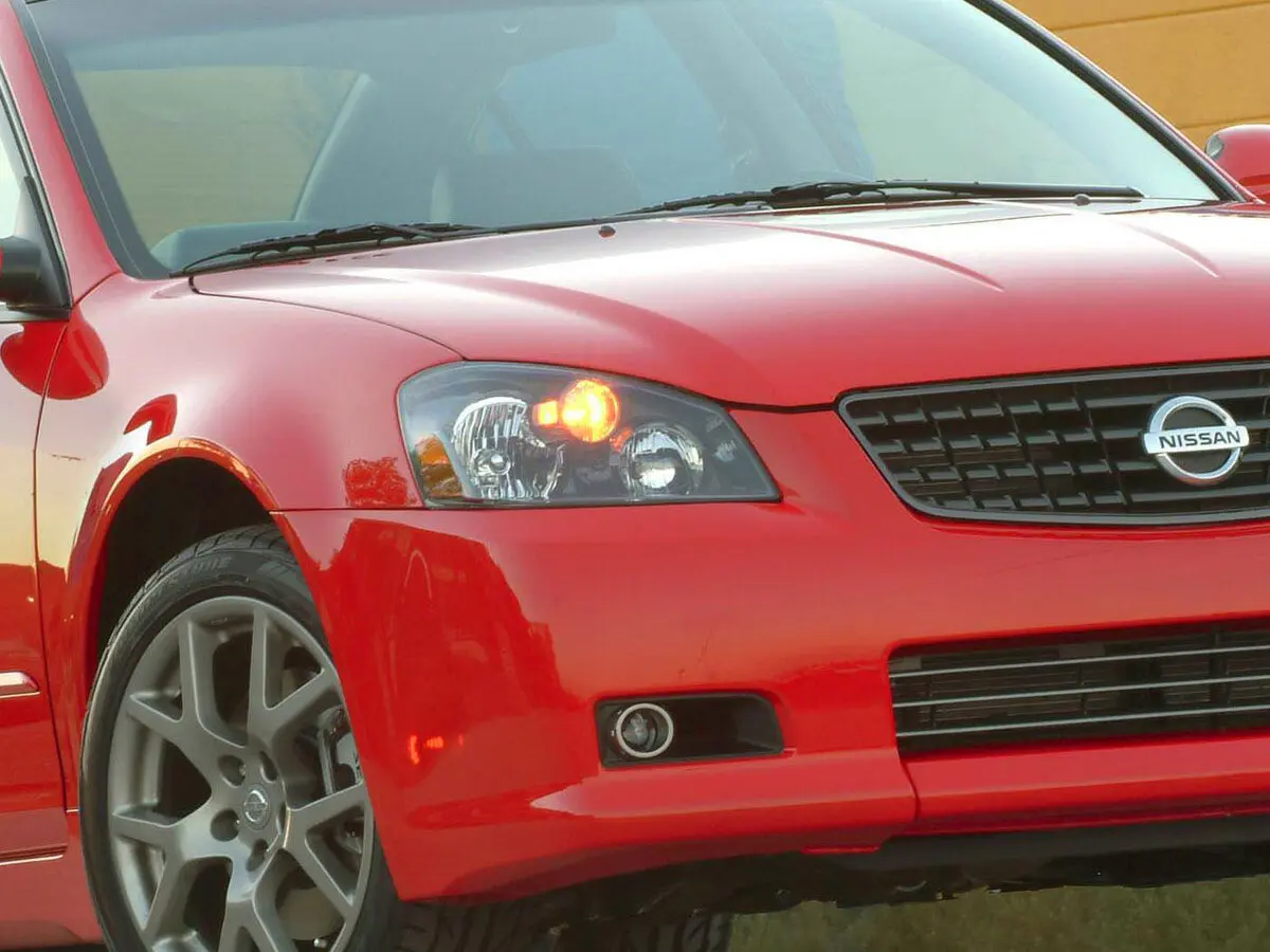 Nissan Altima III (L31) Рестайлинг Седан — сүрөт 6
