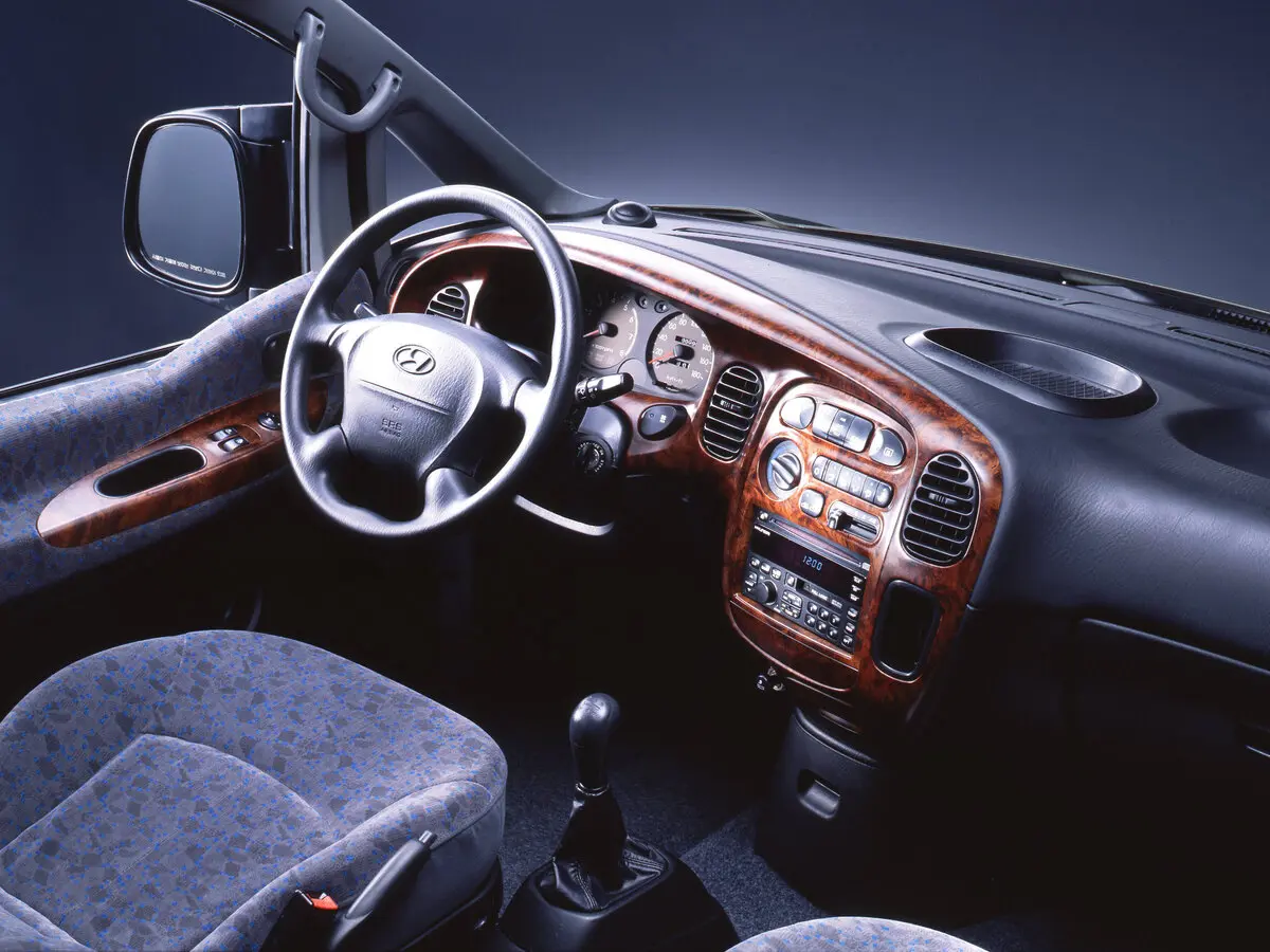 Hyundai Starex I Минивэн — фото 5