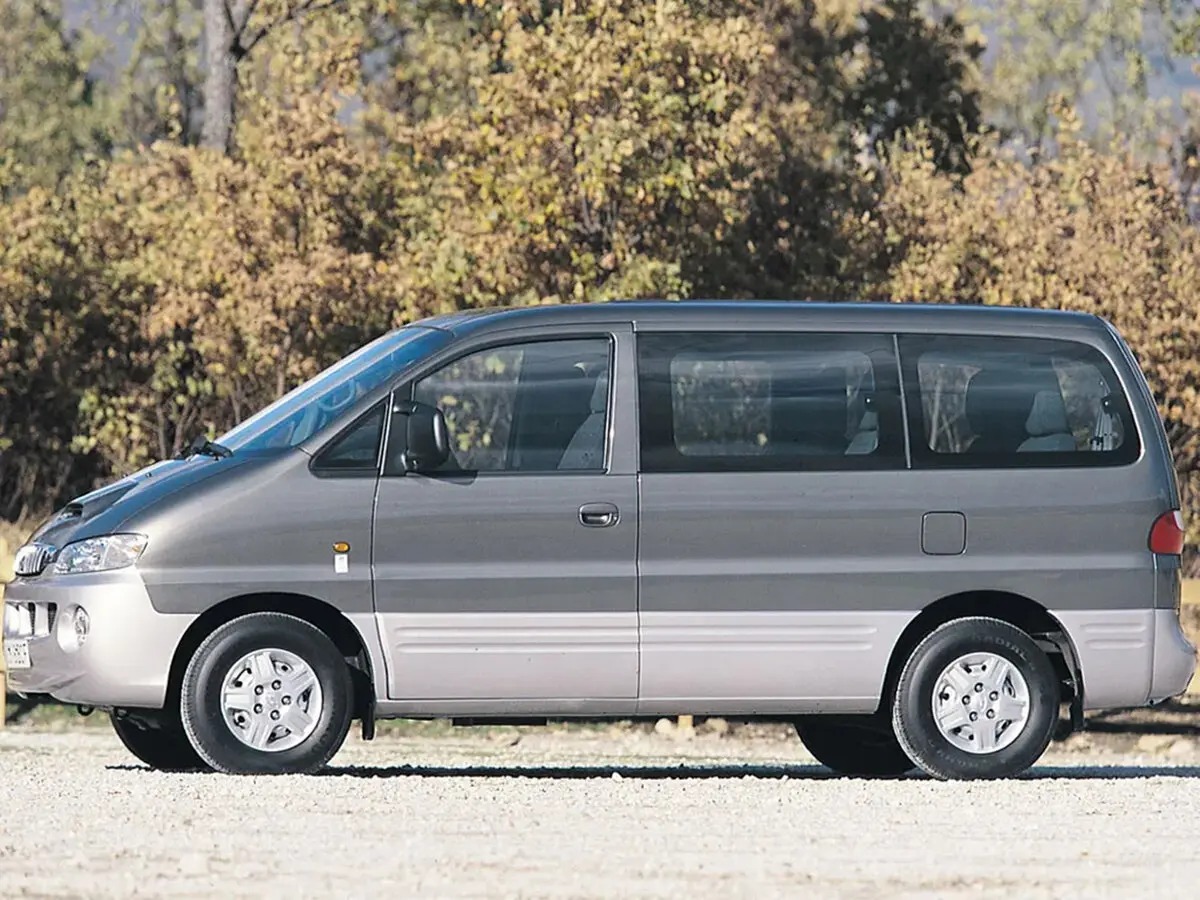 Hyundai Starex I Рестайлинг Минивэн — фото 2