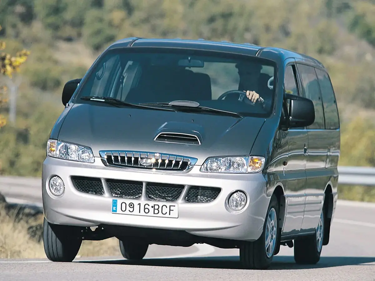 Hyundai Starex I Рестайлинг Минивэн — фото 3