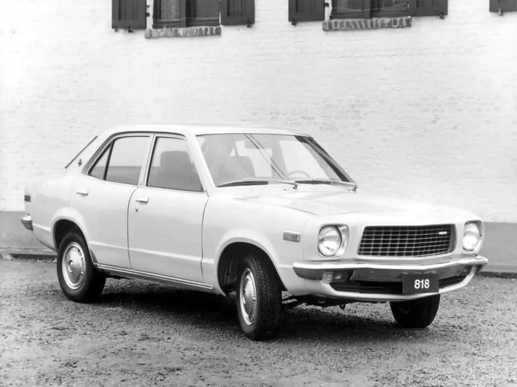 Mazda 818 1974 – 1978 Седан — сүрөт 2