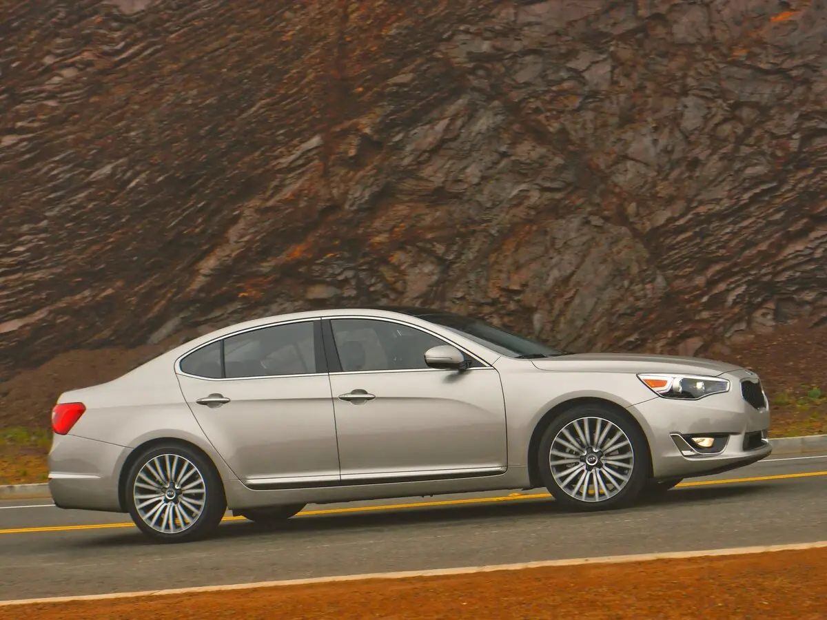 Kia K7 VG (I) Рестайлинг Седан — фото 2