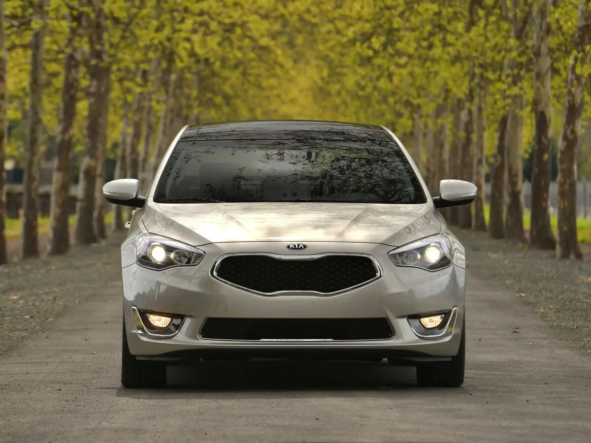 Kia K7 VG (I) Рестайлинг Седан — фото 3