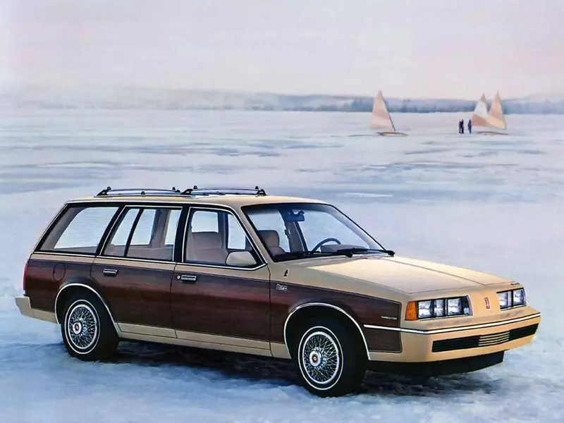Oldsmobile Firenza I Универсал 5 дв.
