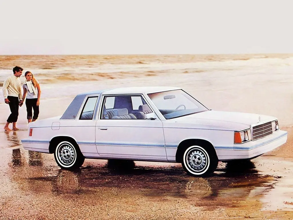 Plymouth Reliant I Седан 2 дв.