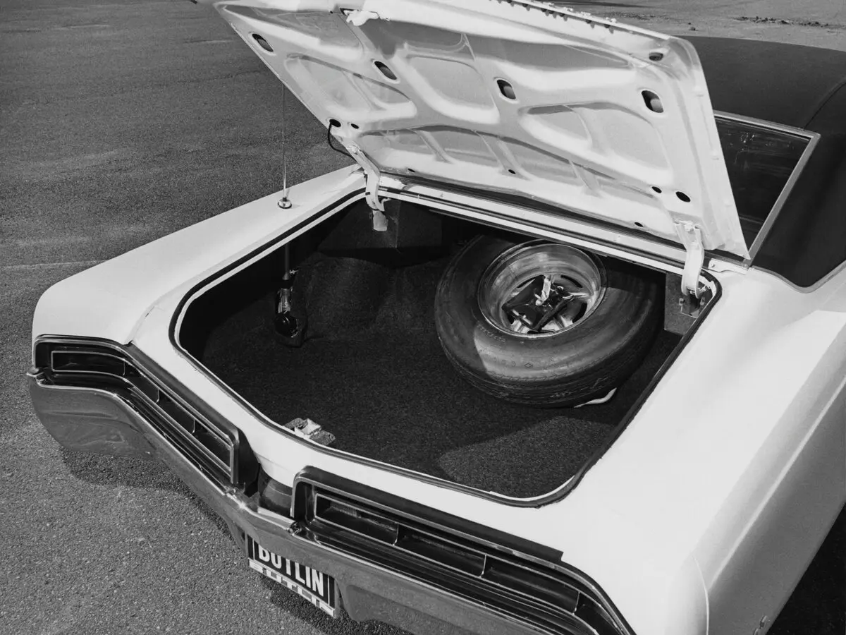Buick Wildcat II Купе-хардтоп — сүрөт 5