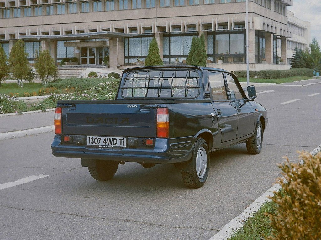 Dacia Pick-Up I Пикап Двойная кабина — фото 3