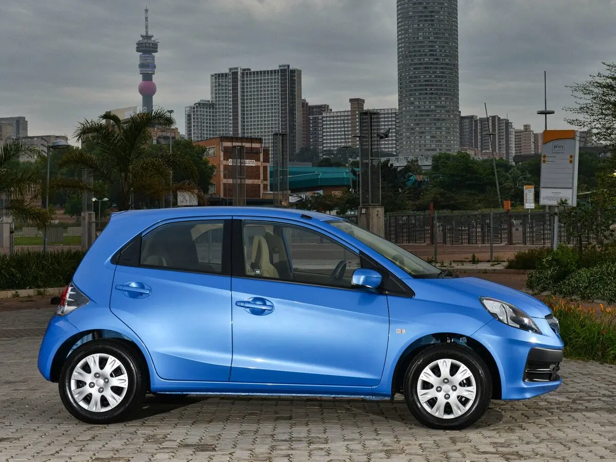 Honda Brio I Хэтчбек 5 дв. — сүрөт 2