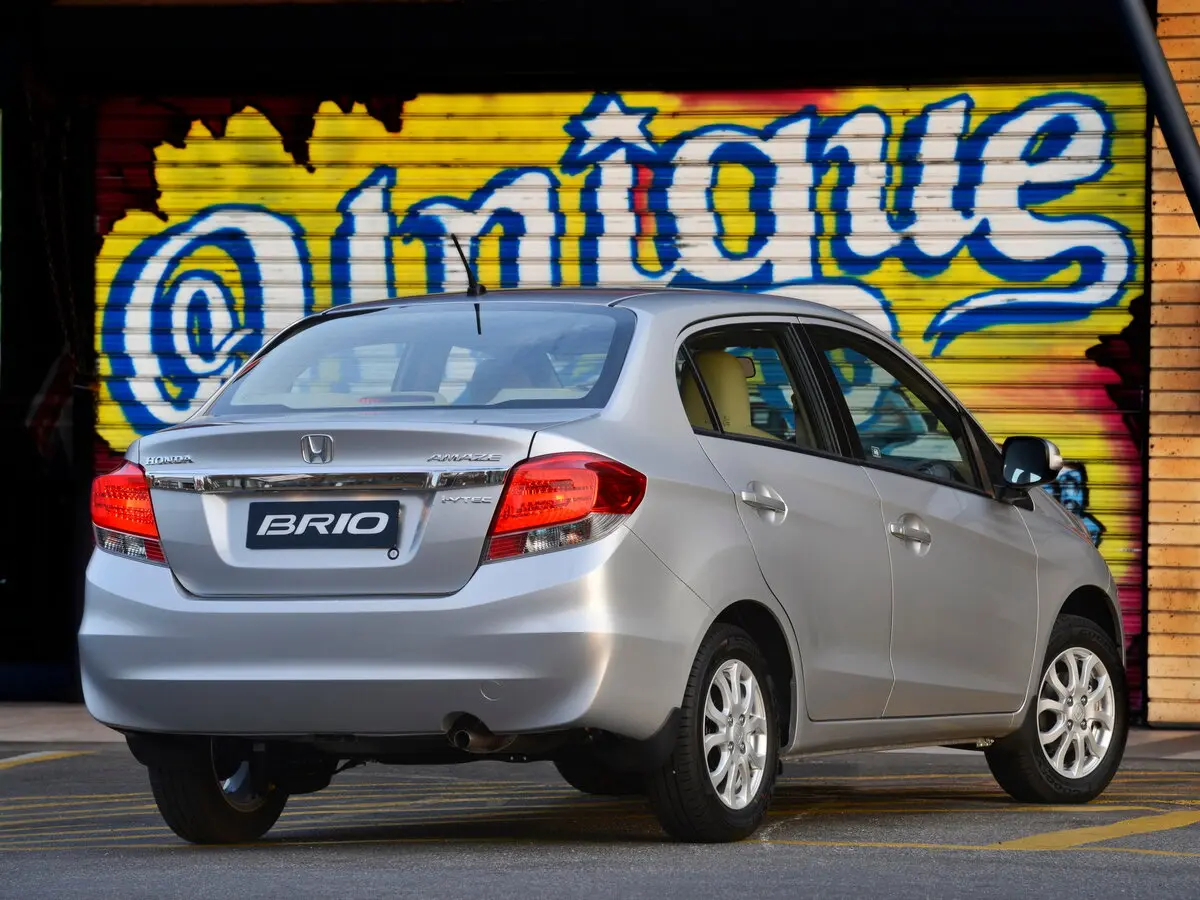 Honda Brio I Седан Amaze — сүрөт 4