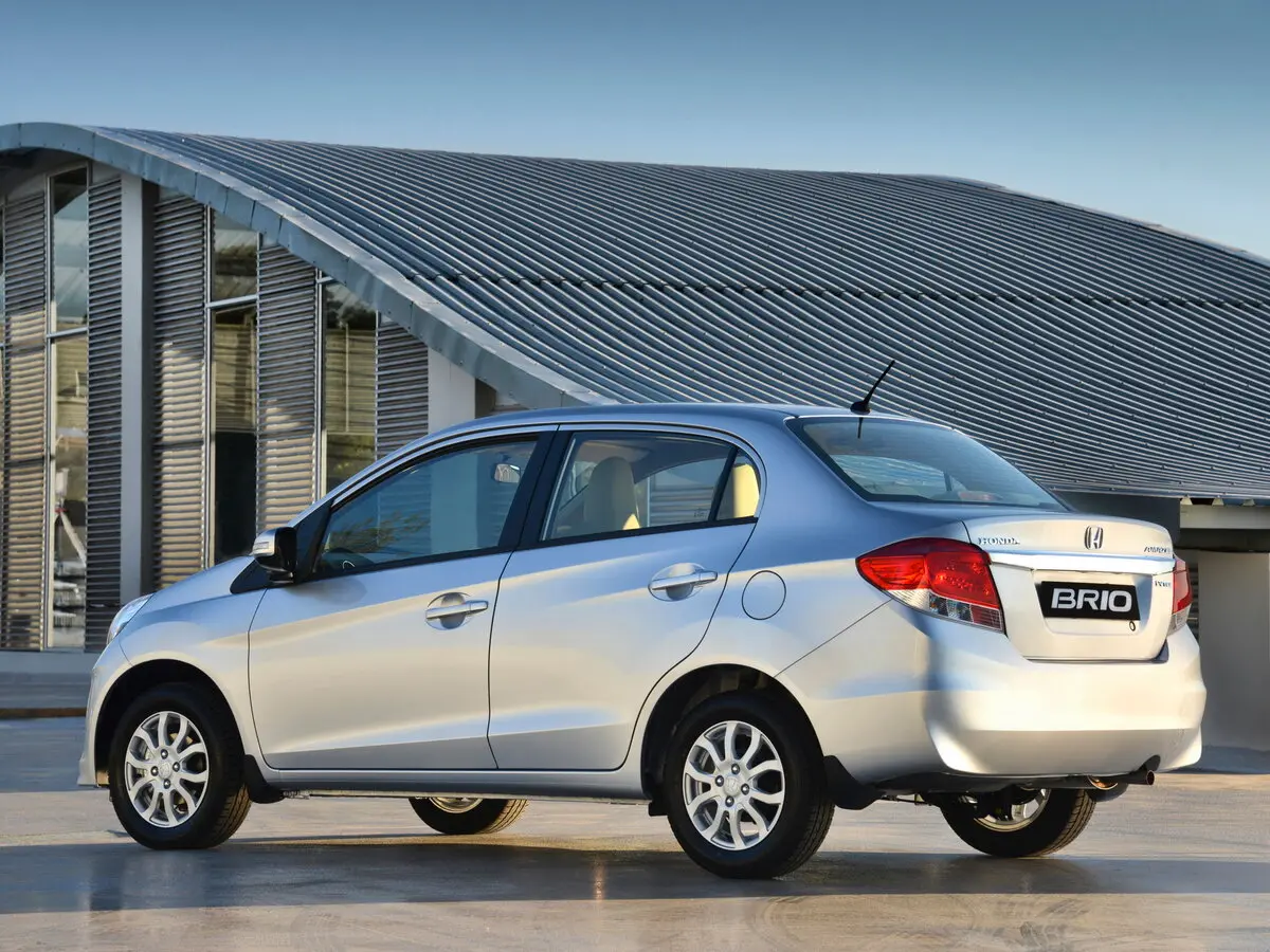 Honda Brio I Седан Amaze — сүрөт 5