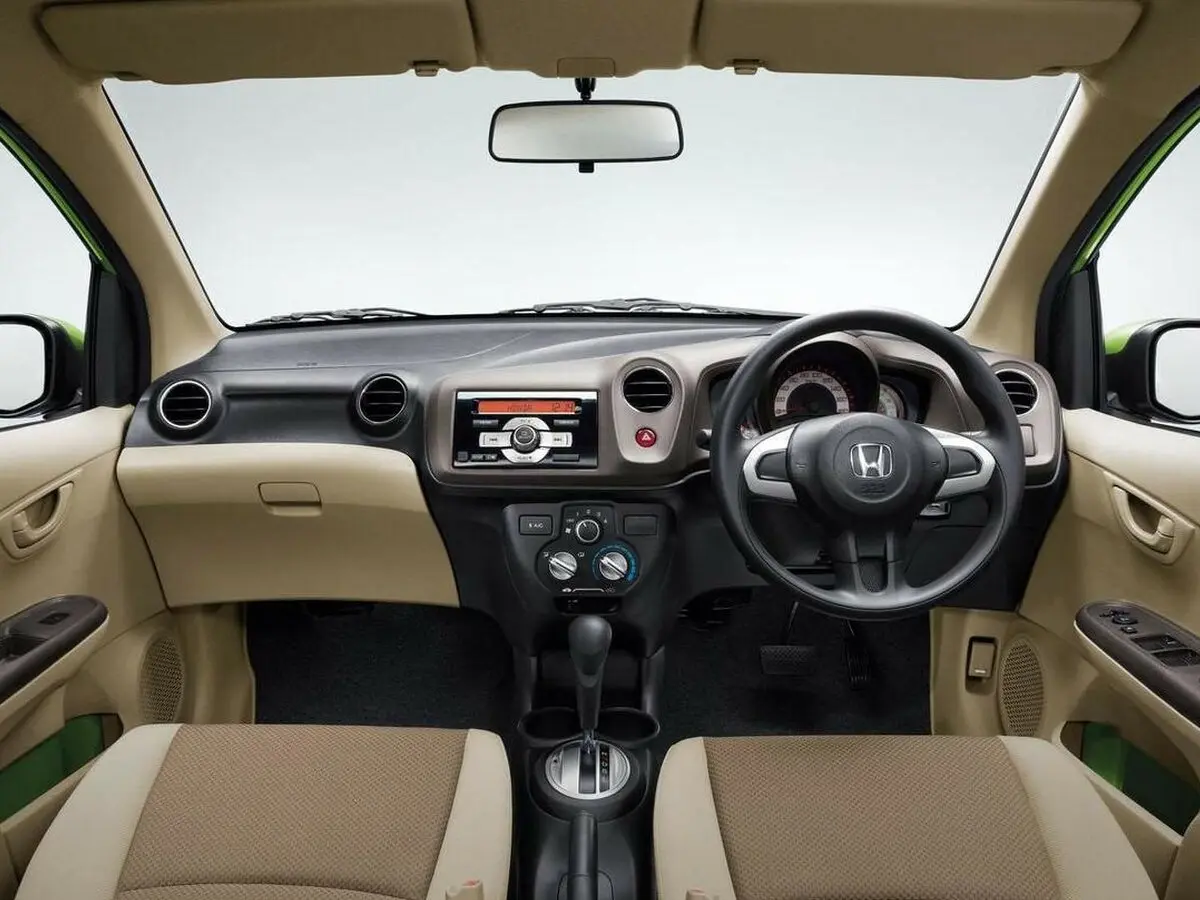 Honda Brio I Седан Amaze — сүрөт 6