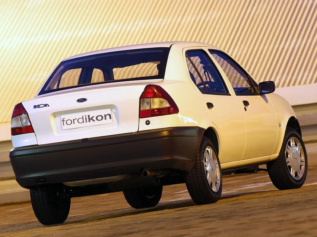 Ford Ikon I Седан — сүрөт 3