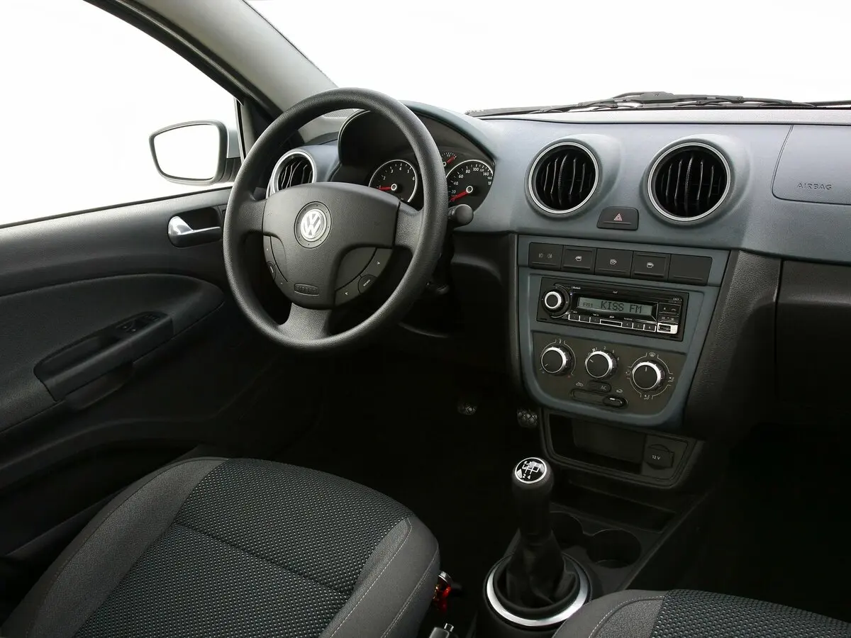 Volkswagen Gol III Хэтчбек 5 дв. — 照片 8