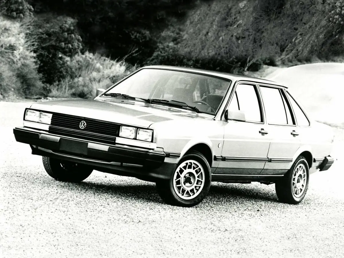 Volkswagen Quantum I Седан