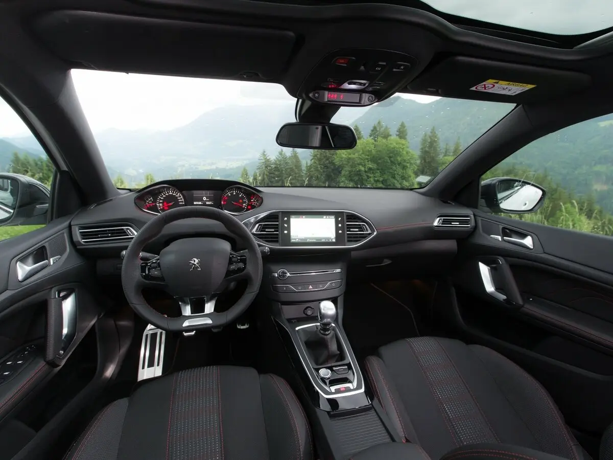 Peugeot 308 II Рестайлинг Хэтчбек 5 дв. — сүрөт 6