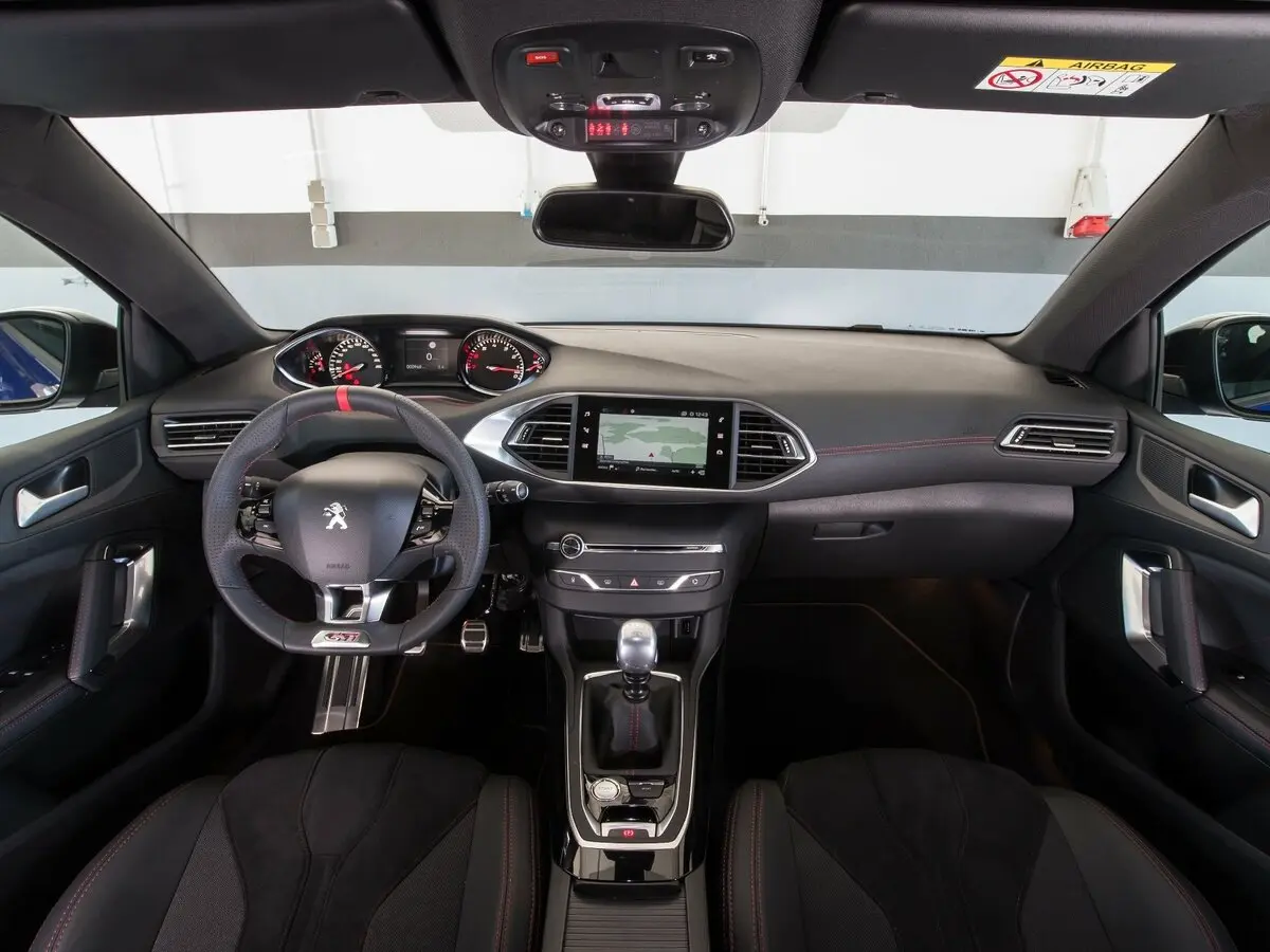 Peugeot 308 GTi I Рестайлинг Хэтчбек 5 дв. — photo 5