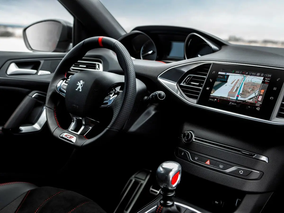 Peugeot 308 GTi I Рестайлинг Хэтчбек 5 дв. — photo 8