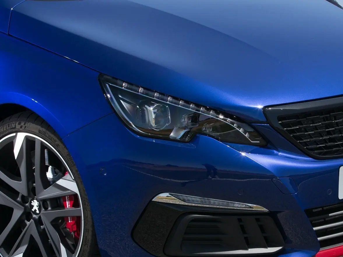 Peugeot 308 GTi I Рестайлинг Хэтчбек 5 дв. — photo 11