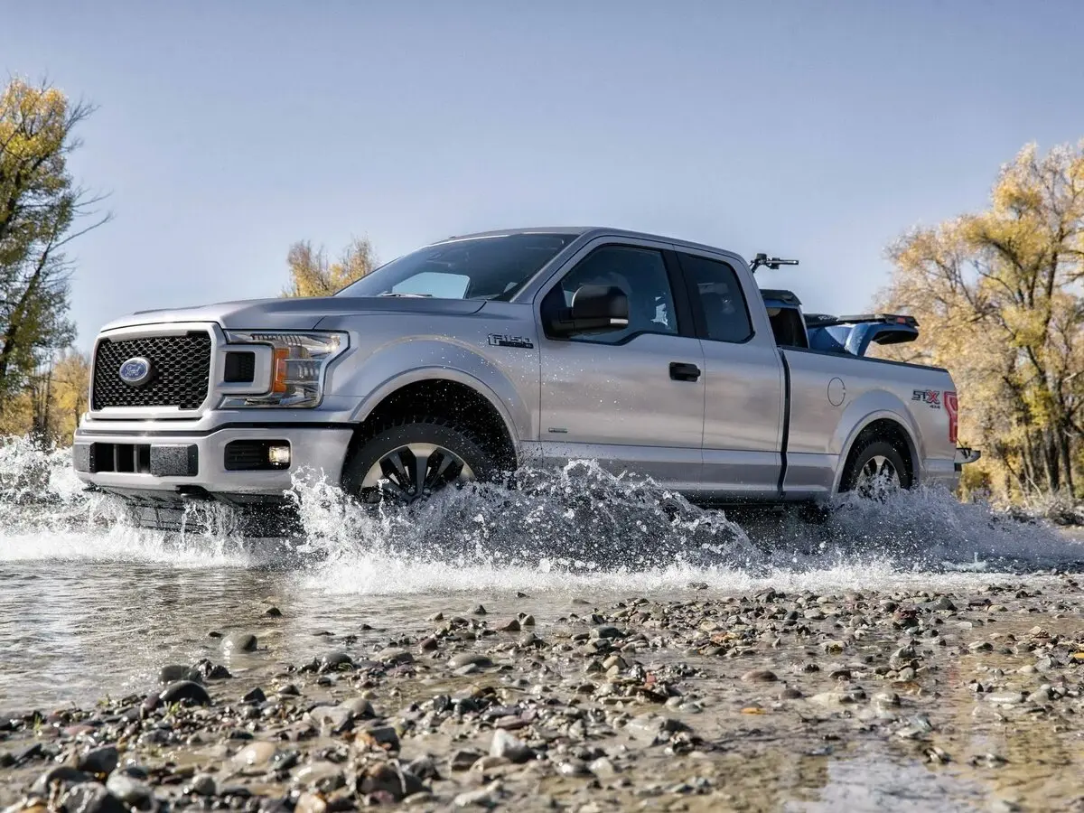 Ford F-150 XIII Рестайлинг Пикап Полуторная кабина Super Cab