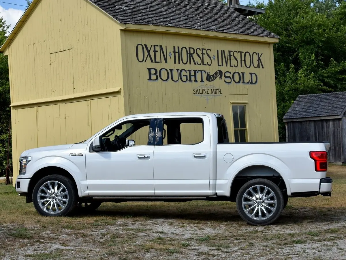 Ford F-150 XIII Рестайлинг Пикап Двойная кабина Super Crew — фото 2