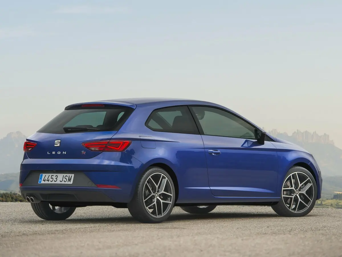 SEAT Leon III Рестайлинг Хэтчбек 3 дв. — photo 5