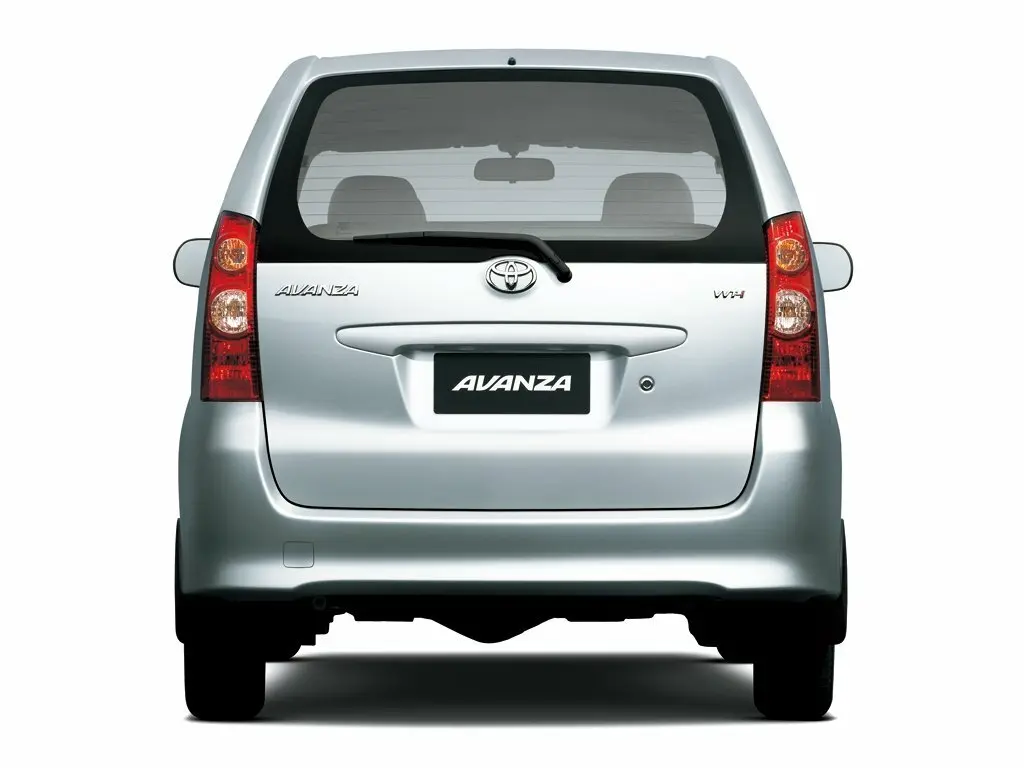 Toyota Avanza I Минивэн — фото 4
