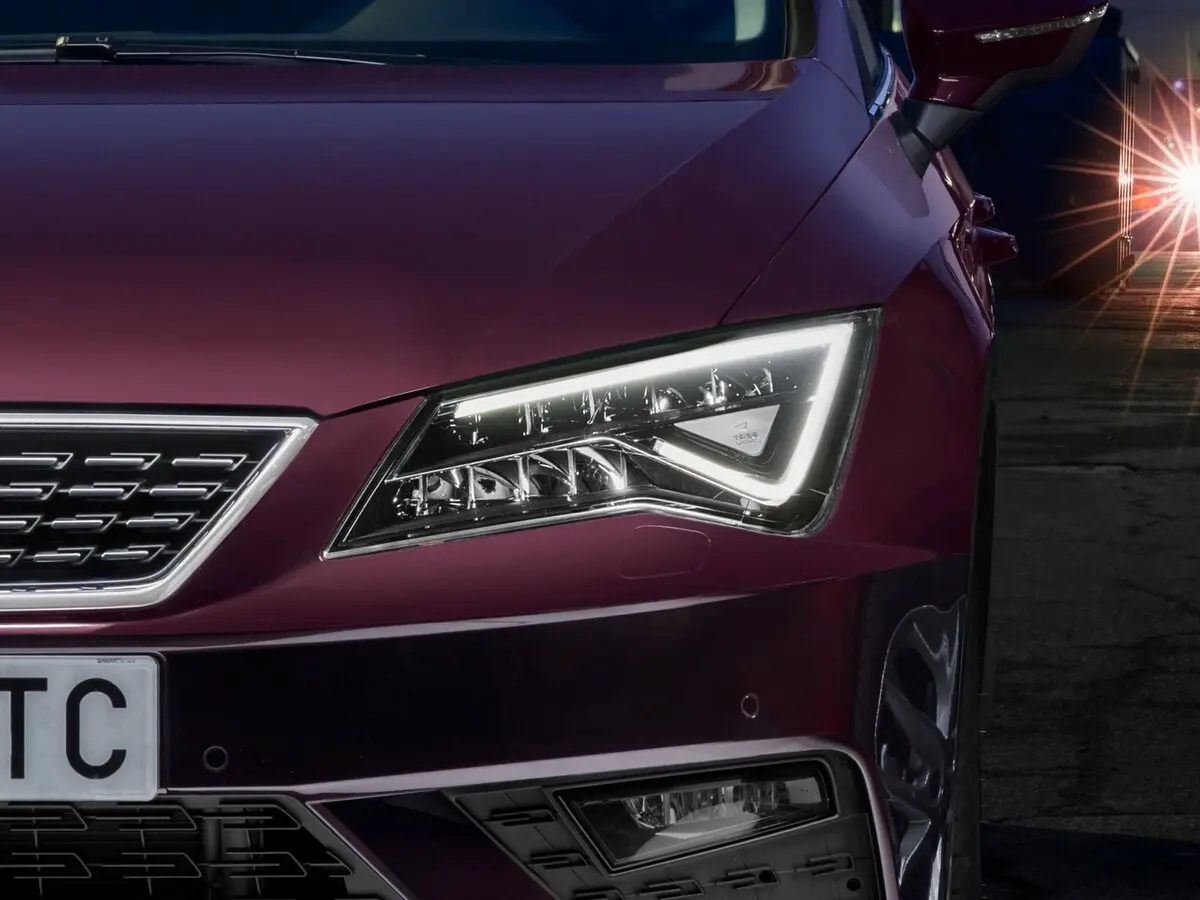 SEAT Leon III Рестайлинг Универсал 5 дв. — photo 10