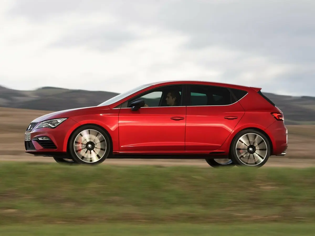 SEAT Leon Cupra III Рестайлинг Хэтчбек 5 дв. — photo 2