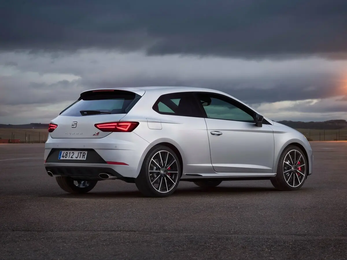 SEAT Leon Cupra III Рестайлинг Хэтчбек 3 дв. — сүрөт 5