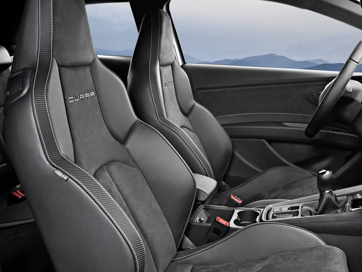 SEAT Leon Cupra III Рестайлинг Хэтчбек 3 дв. — сүрөт 7