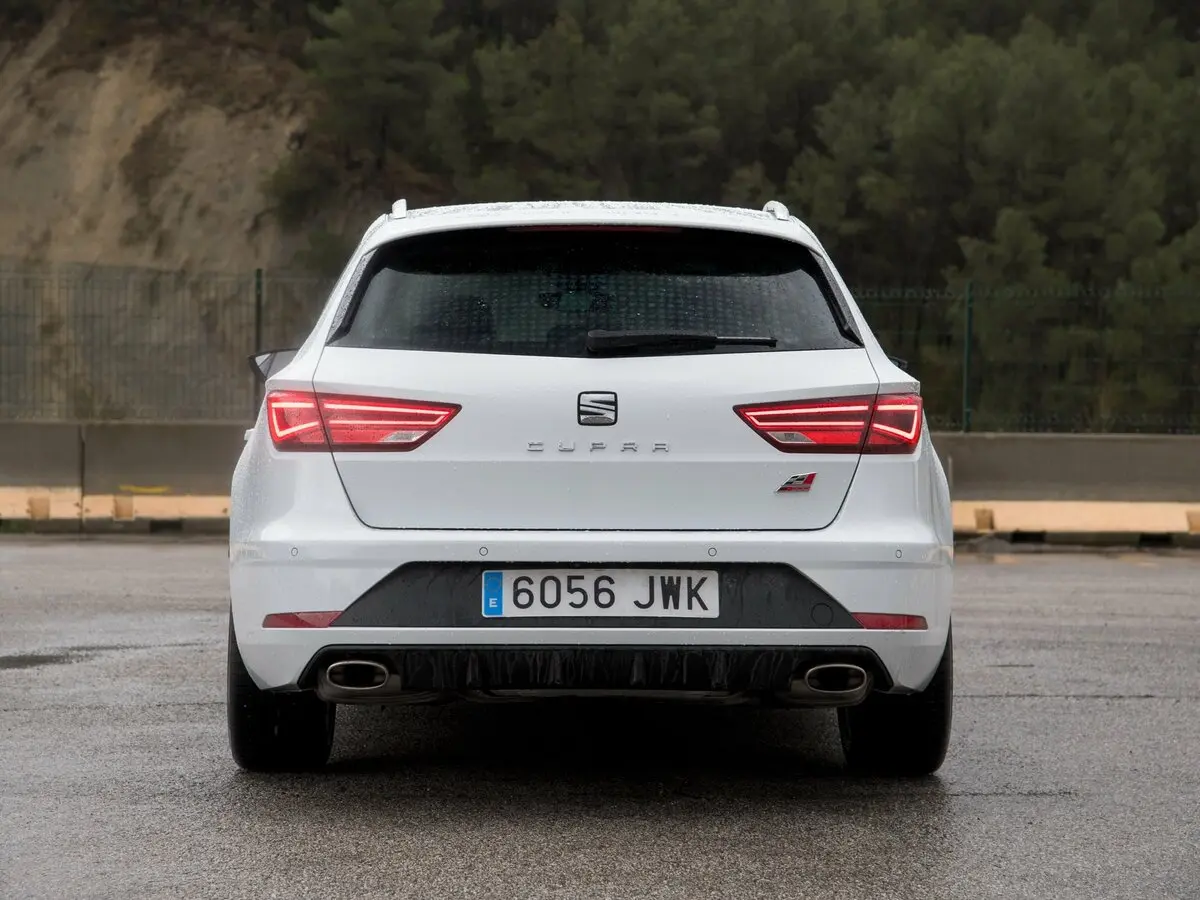 SEAT Leon Cupra III Рестайлинг Универсал 5 дв. — сүрөт 4