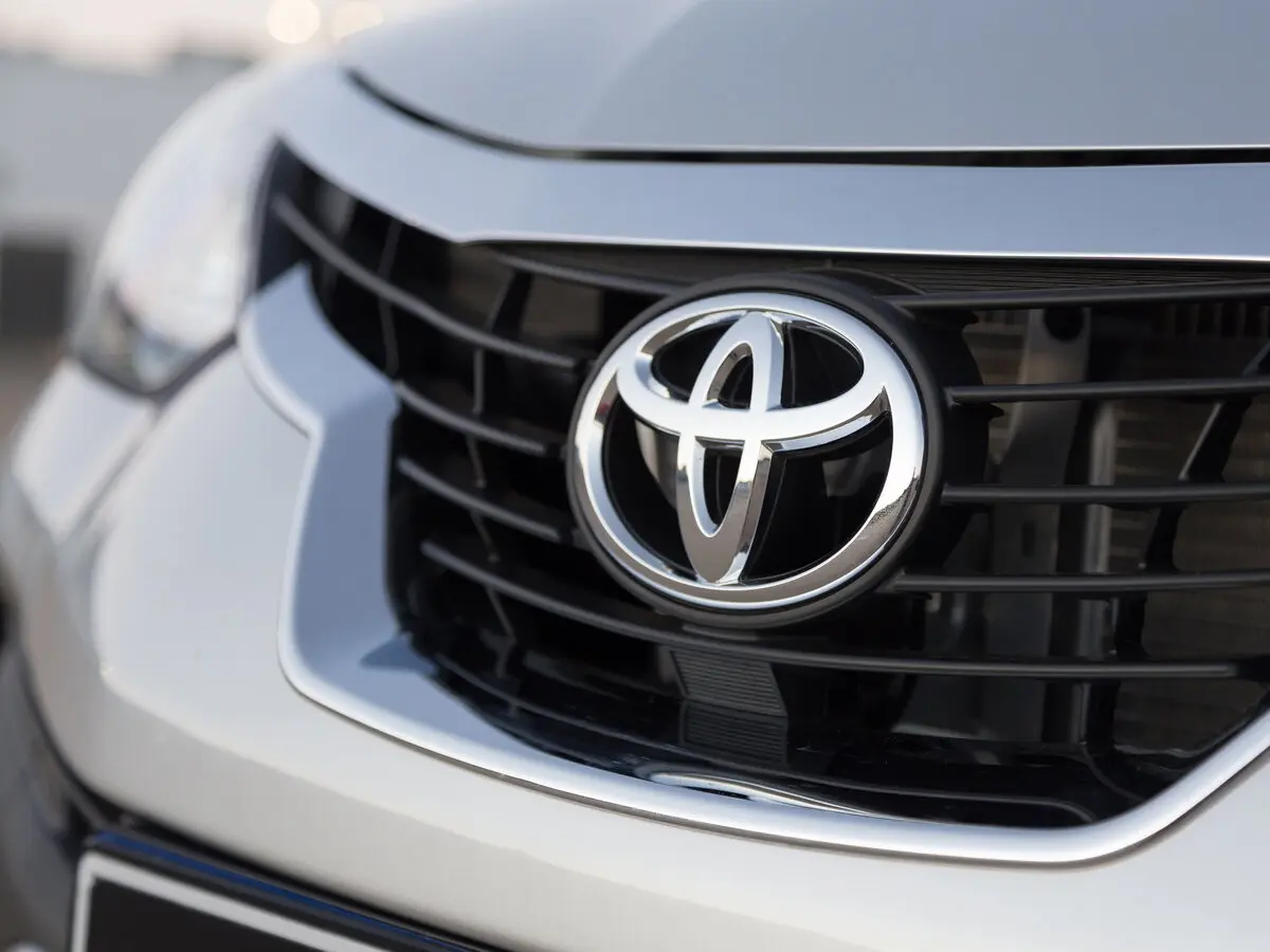 Toyota Etios I Рестайлинг Седан — фото 11