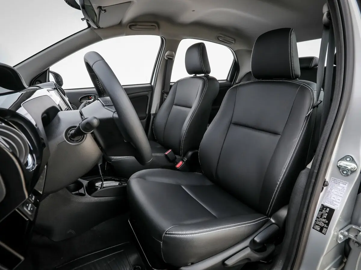 Toyota Etios I Рестайлинг Хэтчбек 5 дв. — фото 5